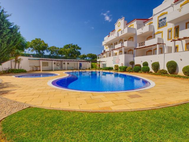 Apartamento alugar em Albufeira e Olhos de Água, Albufeira