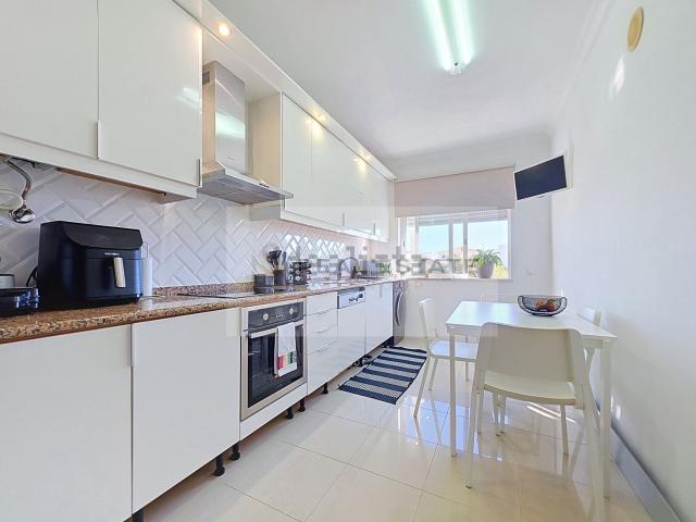 Apartamento venda em Pedra Mourinha e Vale Lagar, Portimão