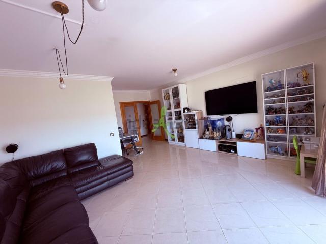 Apartamento venda em Pedra Mourinha e Vale Lagar, Portimão