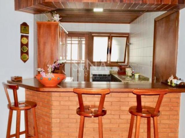 Casa venda em Região Imediata de Taubaté-Pindamonhangaba, Região Metropolitana do Vale do Paraíba e Litoral Norte