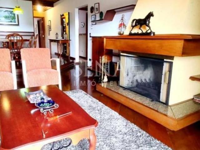 Casa venda em Região Imediata de Taubaté-Pindamonhangaba, Região Metropolitana do Vale do Paraíba e Litoral Norte