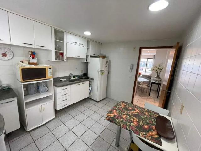 Apartamento venda em Região Geográfica Imediata de Vitória, Região Metropolitana da Grande Vitória