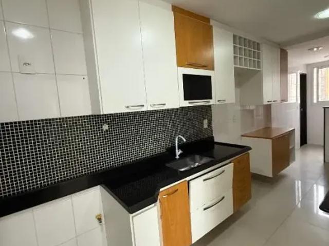 Apartamento venda em Região Geográfica Imediata de Vitória, Região Metropolitana da Grande Vitória