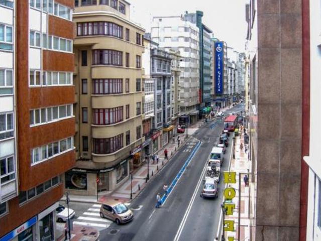 Apartamento en venta en A Coruña