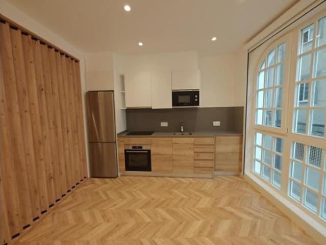 Apartamento en venta en Zalaeta, A Coruña