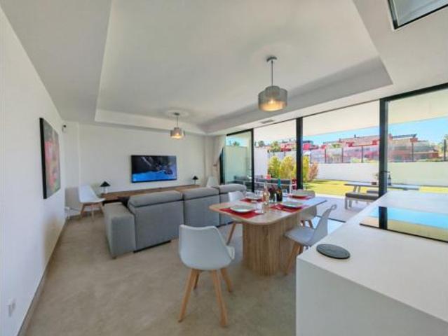 Apartamento en venta en Abegondo, A Coruña