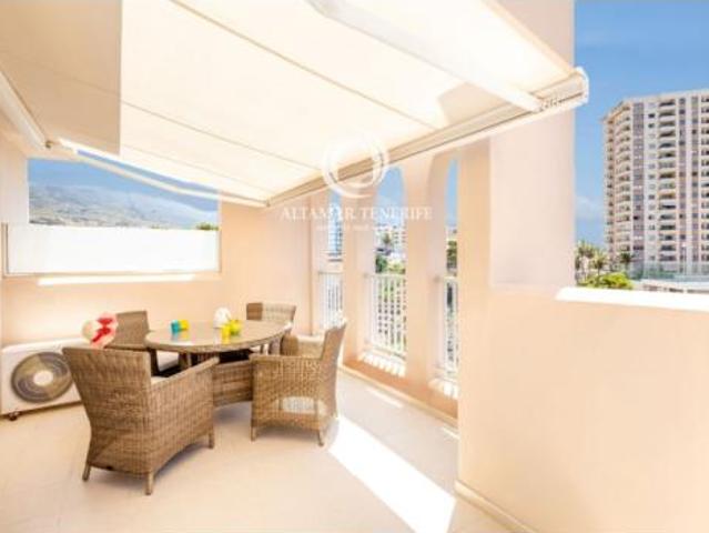 Apartamento en venta en Playa Paraíso, Adeje