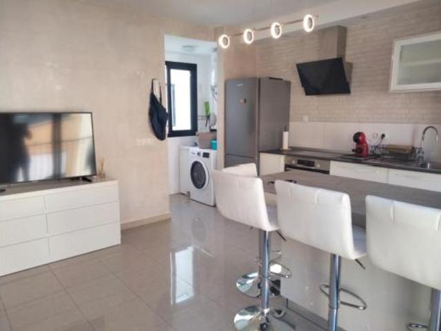 Apartamento en venta en El Galeón, Adeje