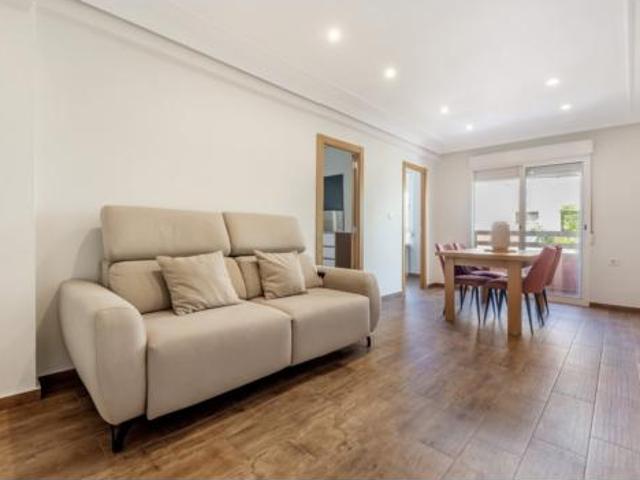 Apartamento en venta en Barri dels Ollers, Alaquàs
