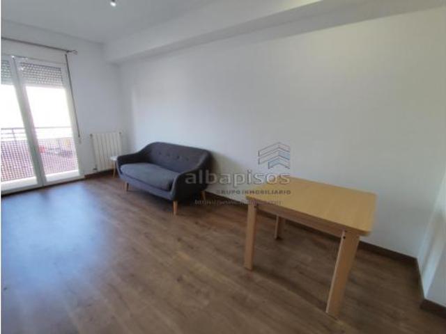 Apartamento en venta en Distrito 3, Albacete