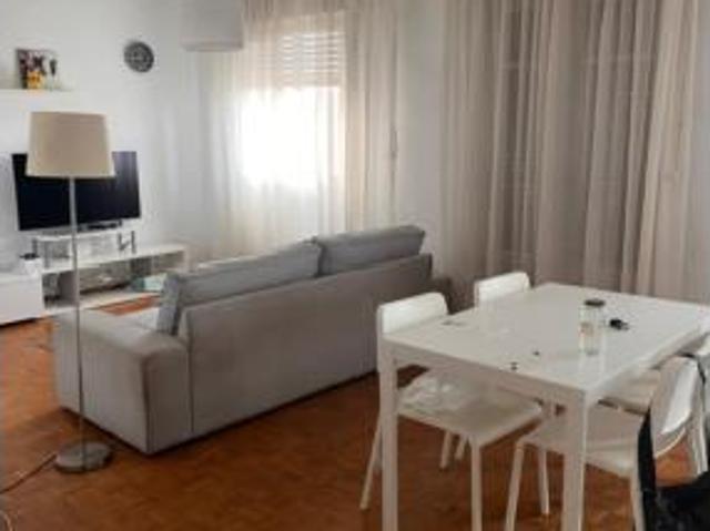 Apartamento en venta en Albelda De Iregua, La Rioja