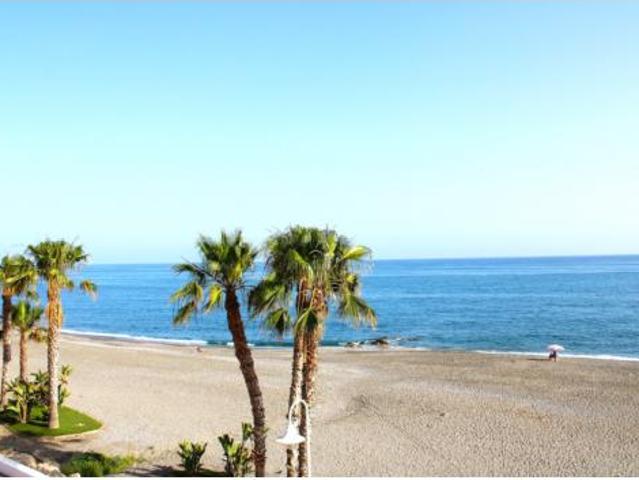 Apartamento en venta en Algarrobo-Costa, La Axarquía