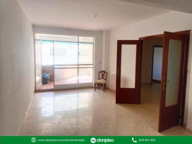 Apartamento en venta en Almendralejo