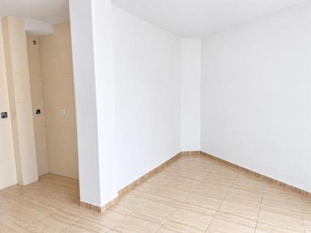 Apartamento en venta en La Chanca, Almería