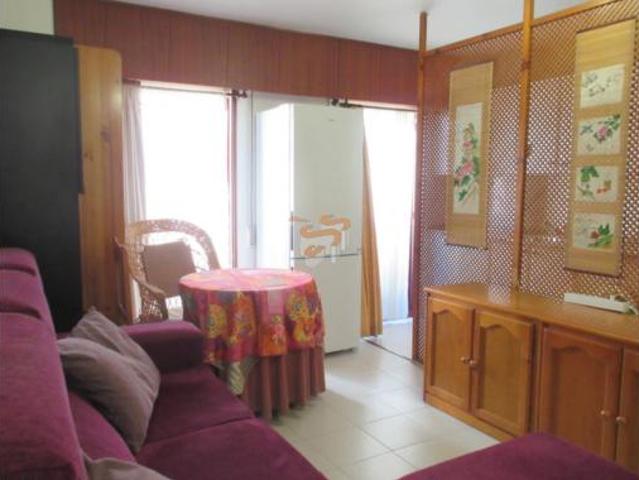 Apartamento en venta en Ares, Ferrol
