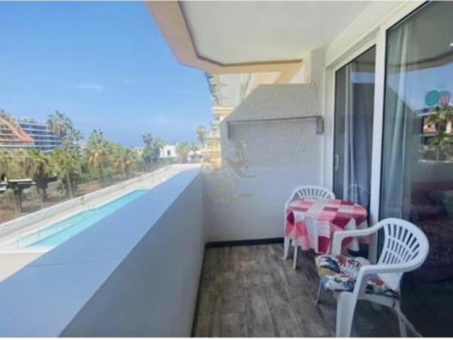 Apartamento en venta en Los Cristianos, Arona