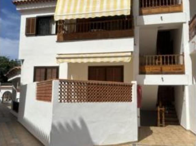 Apartamento en venta en Los Cristianos, Arona