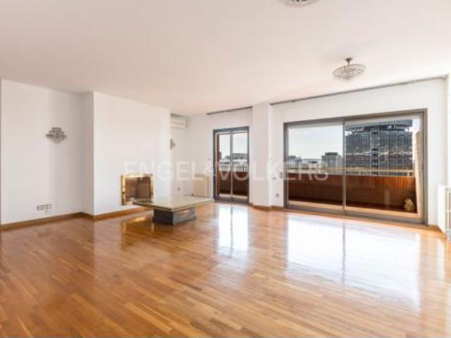 Piso en venta en les Corts, Barcelonès