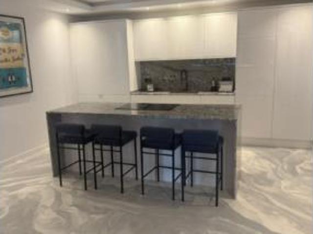 Apartamento en venta en Artola, Costa del Sol Occidental