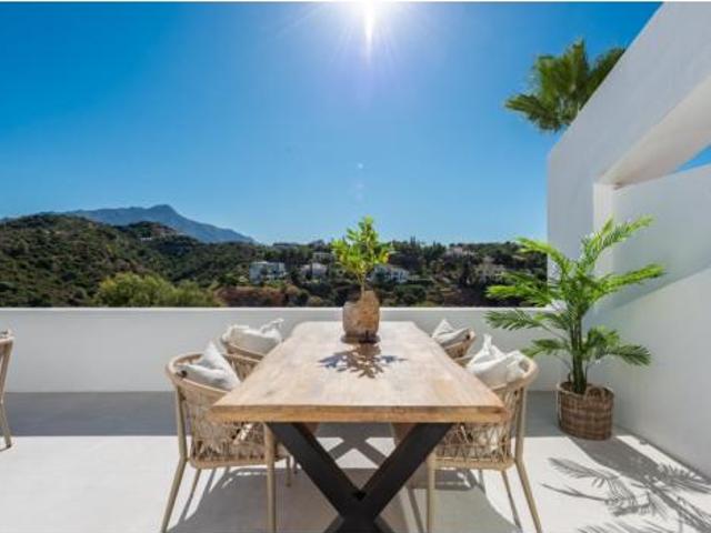 Apartamento en venta en Artola, Costa del Sol Occidental