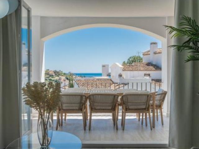 Apartamento en venta en Artola, Costa del Sol Occidental