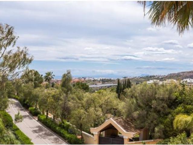 Apartamento en venta en Artola, Costa del Sol Occidental