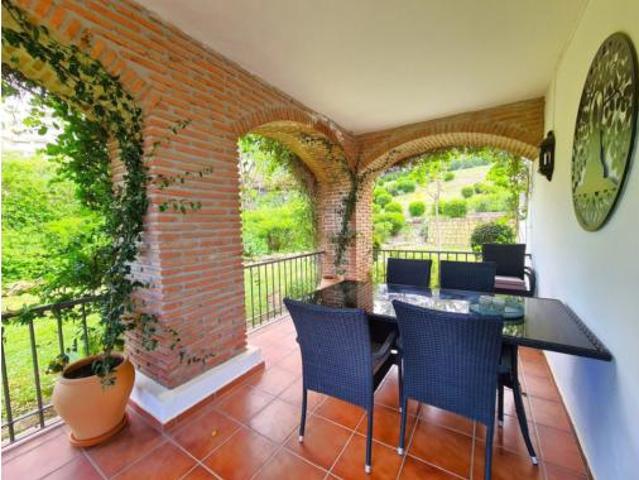 Apartamento en venta en Artola, Costa del Sol Occidental