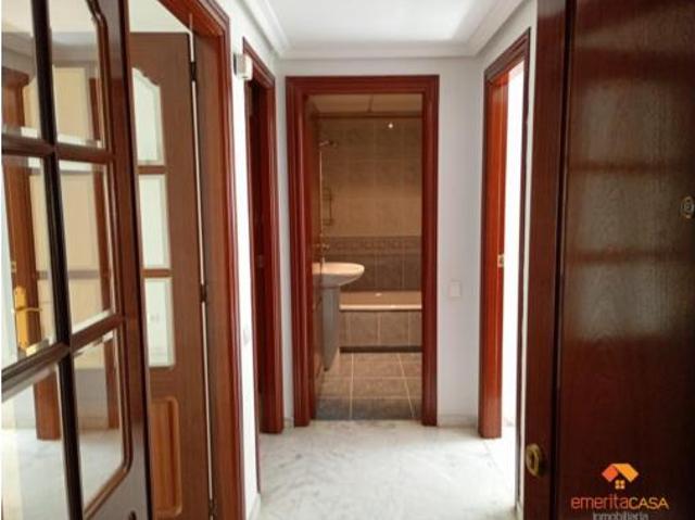 Apartamento en venta en Los Fratres, Cáceres