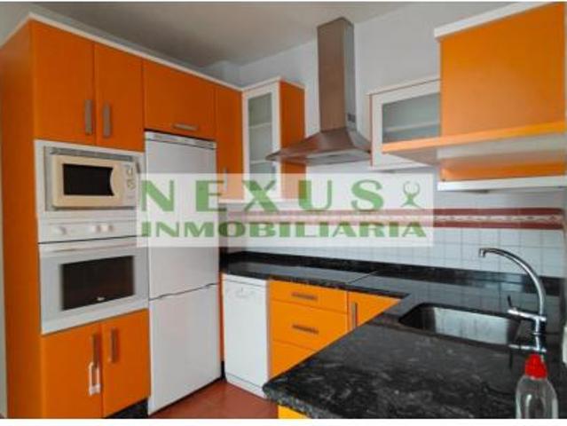 Apartamento en venta en Reyes Huertas, Cáceres
