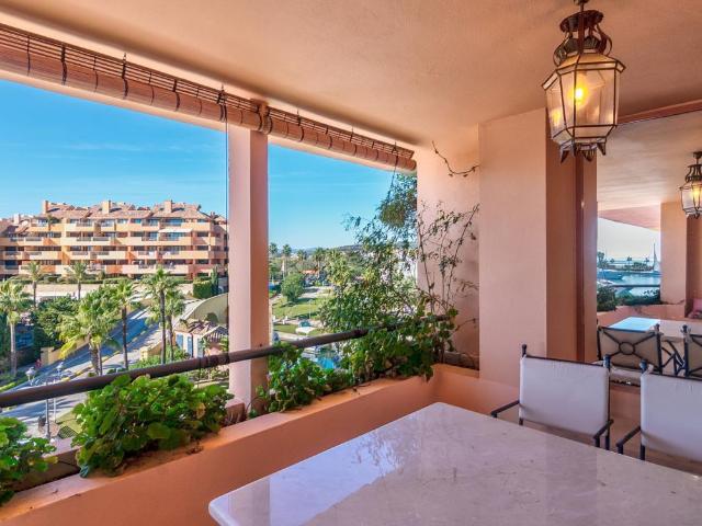 Piso en venta en Sotogrande, Campo de Gibraltar