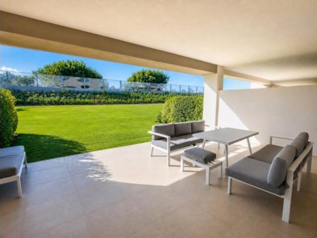 Apartamento en venta en Bahía de Casares, Costa del Sol Occidental