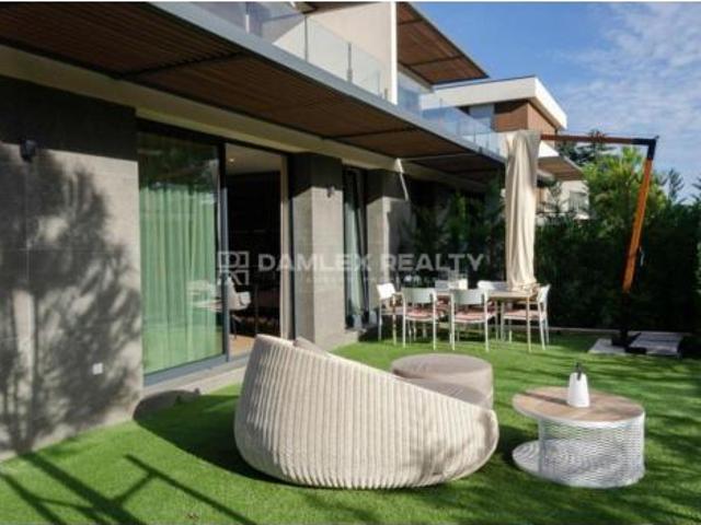 Apartamento en venta en Baix Empordà, Catalunya