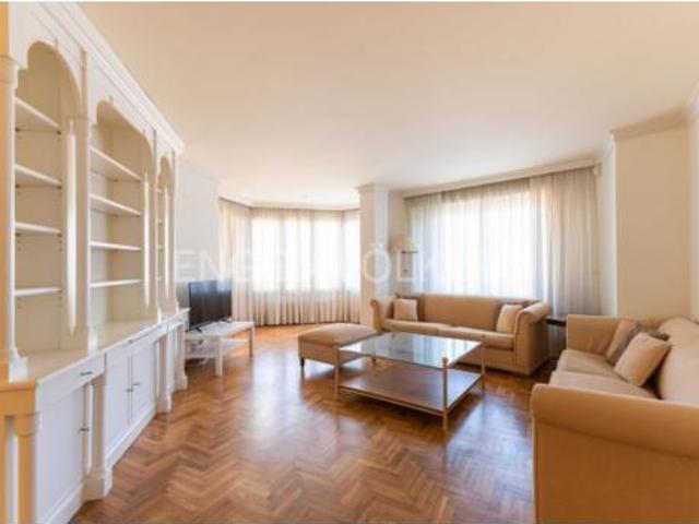 Piso en venta en la Plana Alta, Valencia