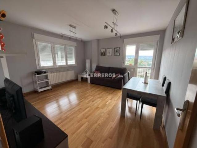 Apartamento en venta en Entrena, La Rioja