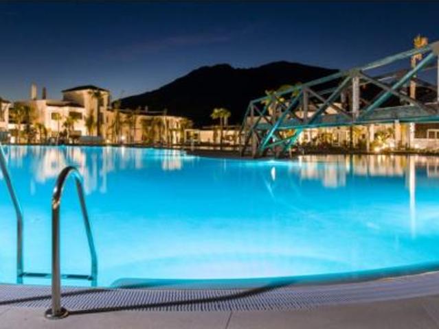 Apartamento en venta en Forest Hills, Costa del Sol Occidental