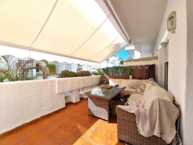 Apartamento en venta en Barriada Islas Canarias, Estepona