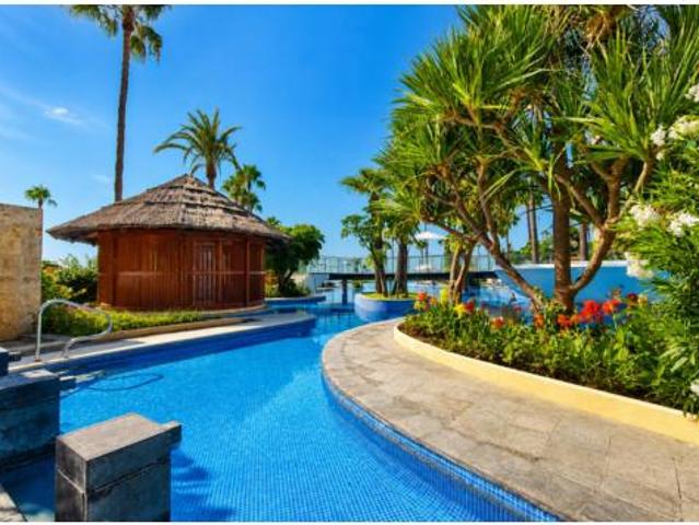 Apartamento en venta en Barriada Islas Canarias, Costa del Sol Occidental