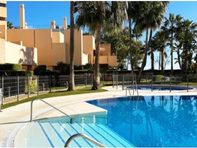 Apartamento en venta en Estepona, Punta La Plata Apartamento en venta en Estepona, Punta La Plata