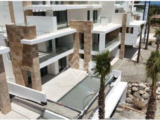 Apartamento en venta en Estepona, Sol Granados del Mar