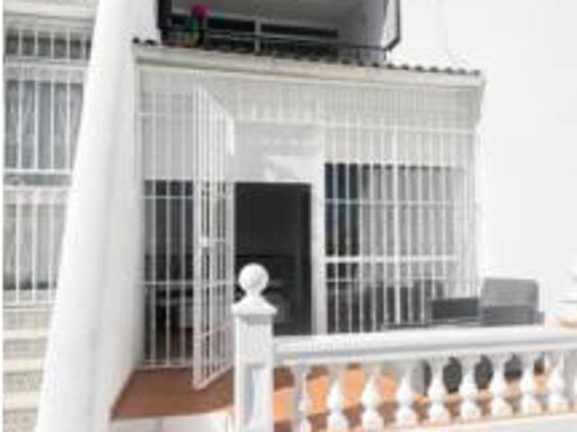 Apartamento en venta en Urbanización Puerto Estepona (Seghers), Costa del Sol Occidental