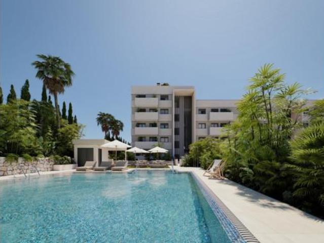 Apartamento en venta en Urbanización Puerto Estepona (Seghers), Costa del Sol Occidental