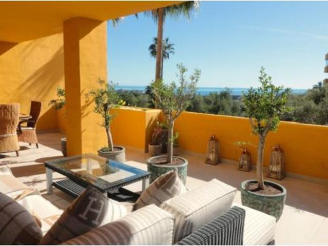 Apartamento en venta en Las Lomas, Costa del Sol Occidental