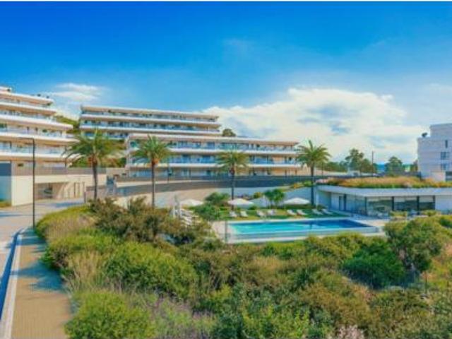 Apartamento en venta en Estepona, Los Granados Playa