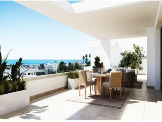 Apartamento en venta en Estepona, Los Granados Playa