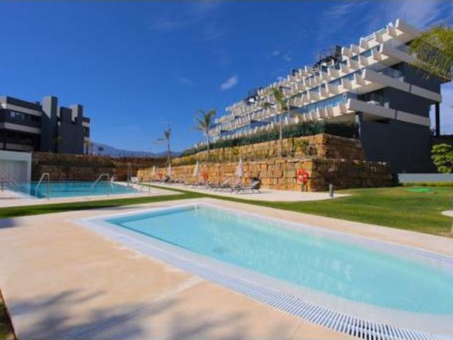 Apartamento en venta en Estepona, Playa Bella