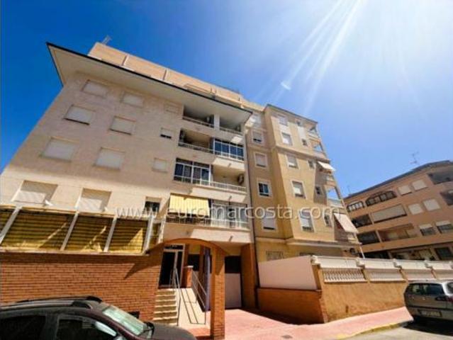 Apartamento en venta en Guardamar del Segura, Alacant / Alicante