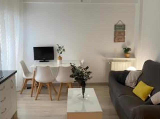 Apartamento en venta en Jaén, Las Protegidas