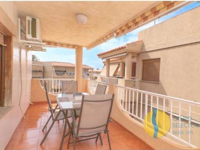 Apartamento en venta en La Manga del Mar Menor, Cartagena