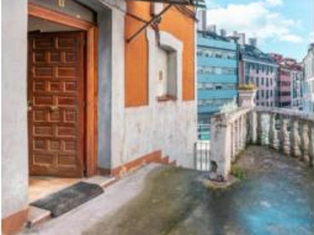 Apartamento en venta en Castandiello, Langreo