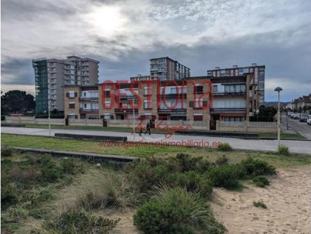 Apartamento en venta en Laredo